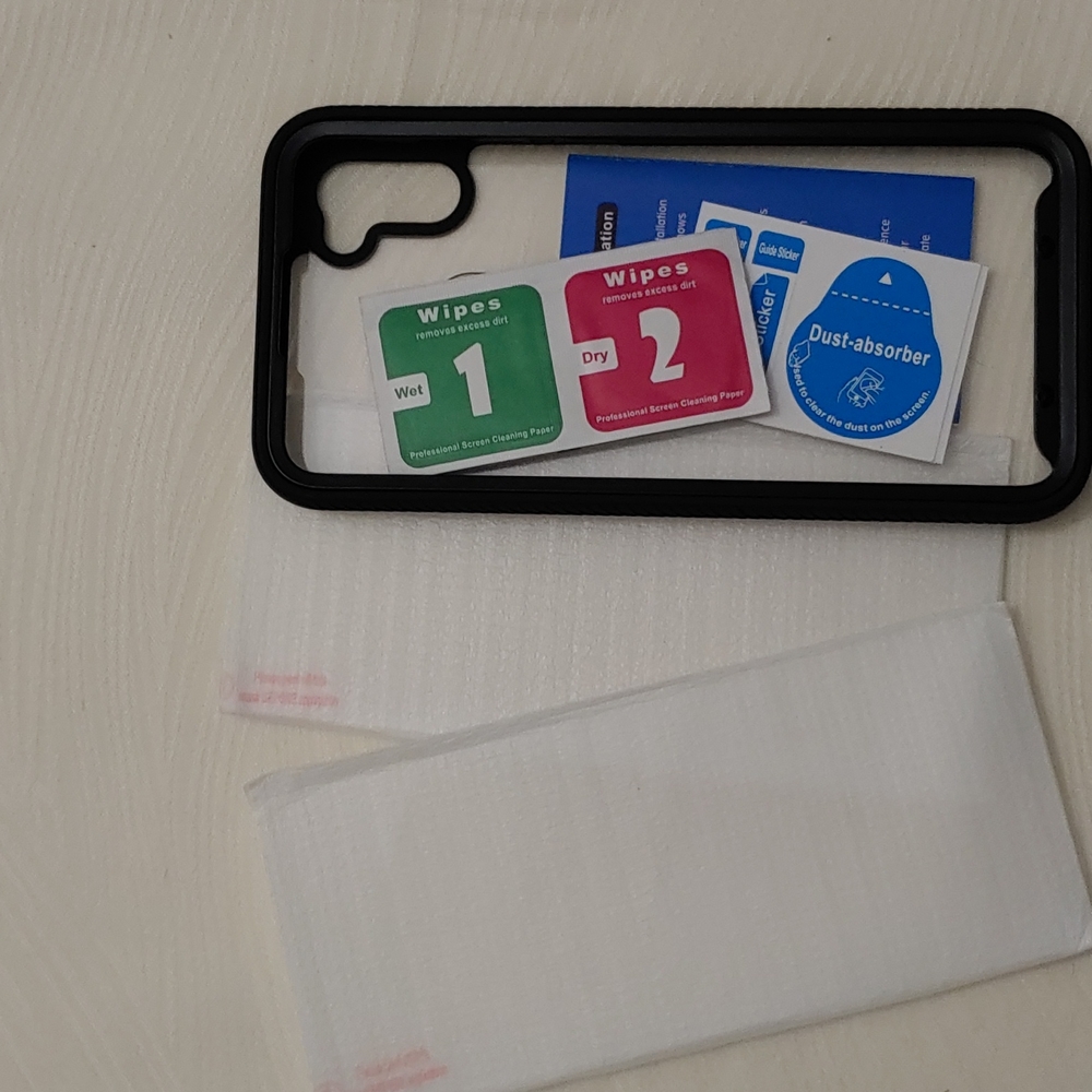 LeYi Samsung Galaxy A11 Case, New in Original Packaging - Picture 4 of 4